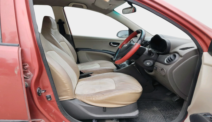 2011 Hyundai i10 MAGNA 1.2, Petrol, Manual, 1,01,908 km, interior