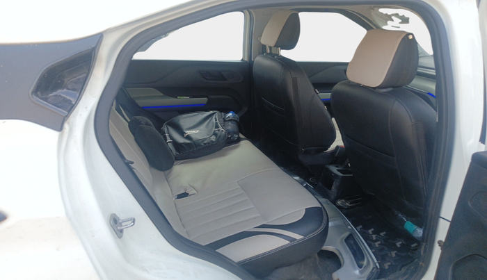 2024 Tata PUNCH ADVENTURE MT, Petrol, Manual, 15,142 km, interior