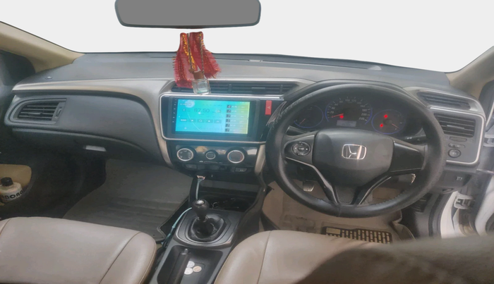 2014 Honda City 1.5L I-DTEC S, Diesel, Manual, 1,93,189 km, interior