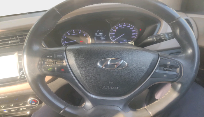 2017 Hyundai Elite i20 ASTA 1.2 (O), Petrol, Manual, 72,521 km, interior