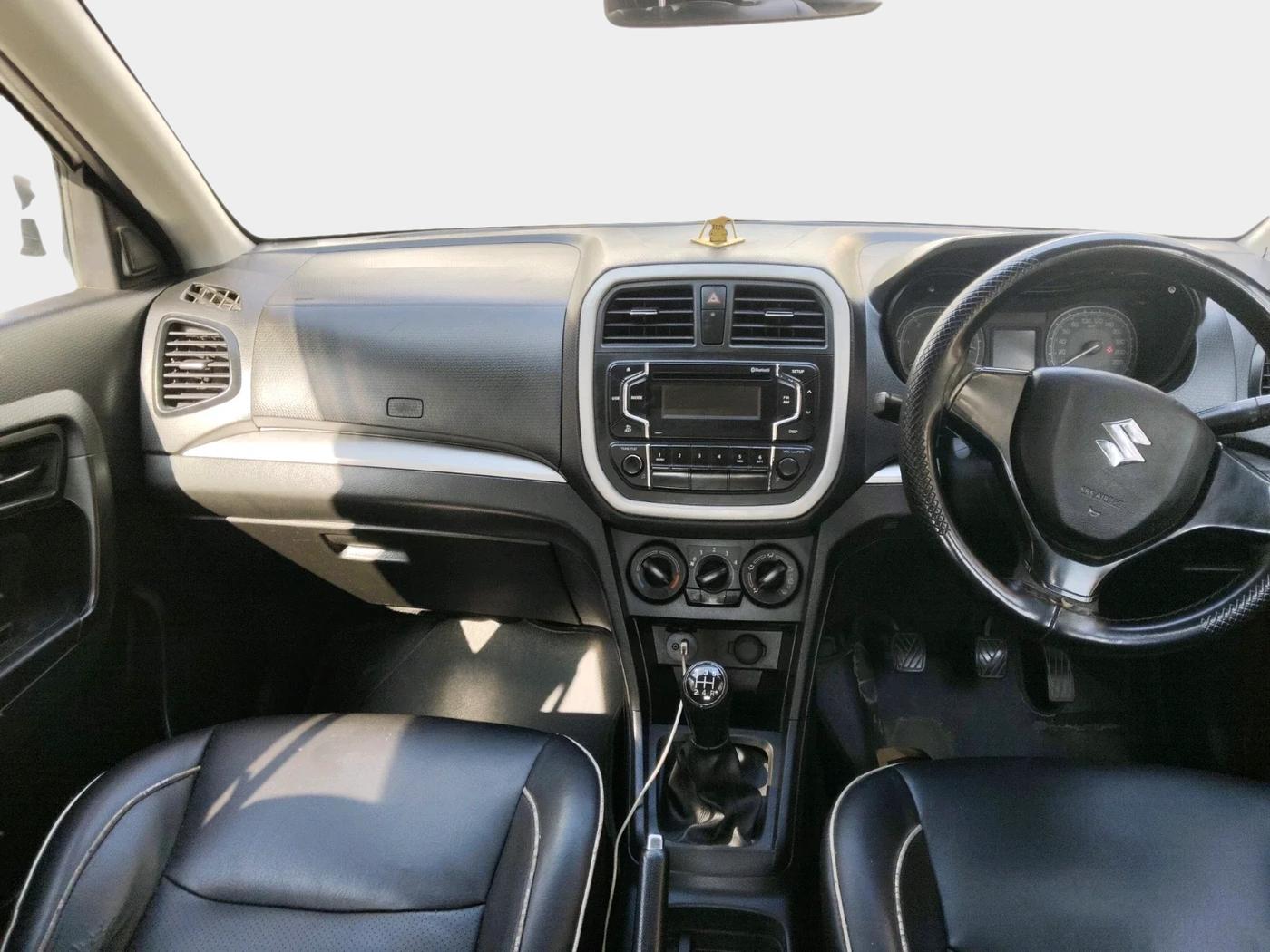 2019 Maruti Vitara Brezza VDI, Diesel, Manual, 1,54,000 km, interior