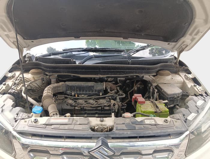 2021 Maruti Vitara Brezza LXI, Petrol, Manual, 30,858 km, exterior