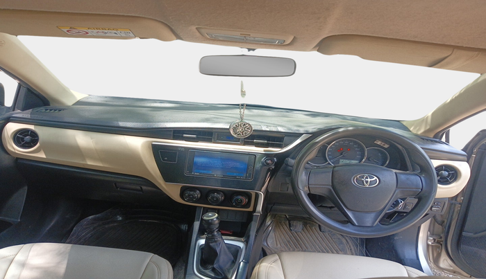 2018 Toyota Corolla Altis J PETROL, Petrol, Manual, 73,399 km, interior