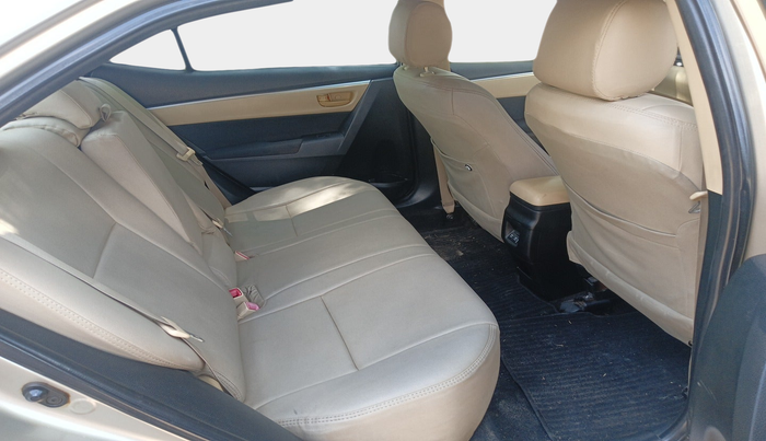 2018 Toyota Corolla Altis J PETROL, Petrol, Manual, 73,399 km, interior