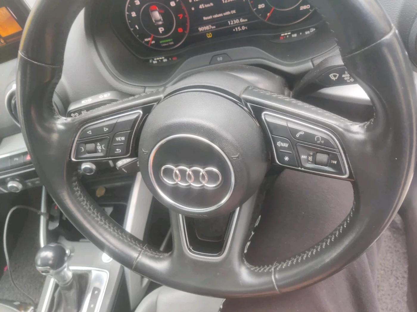 2020 Audi Q2 40 TFSI QUATRO STANDARD (SUNROOF), Petrol, Automatic, 90,987 km, interior