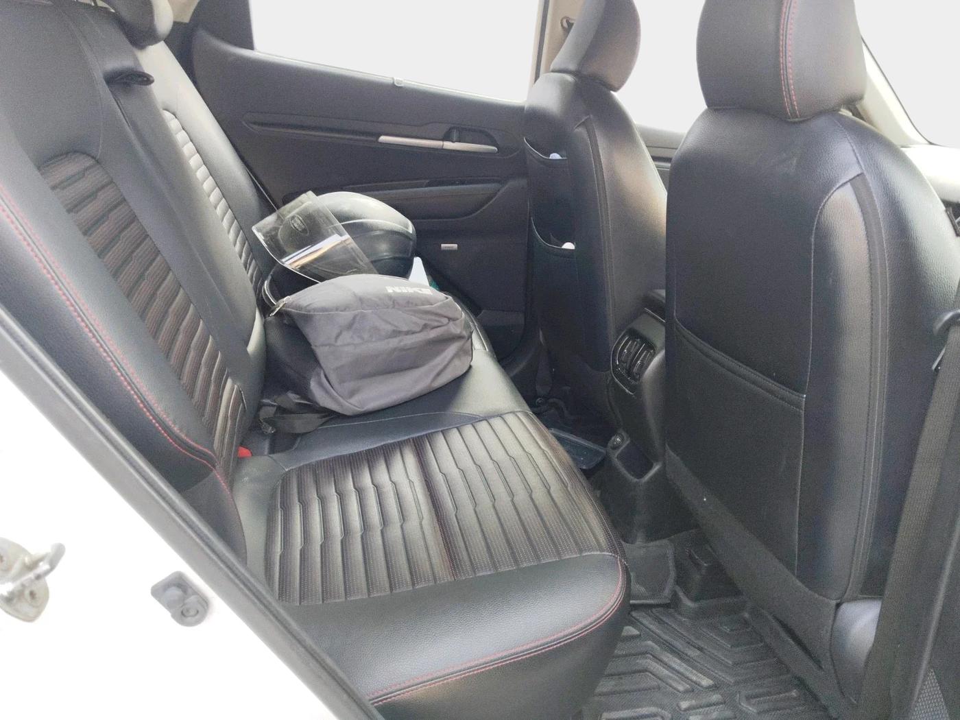 2022 KIA SONET GTX PLUS 1.0 IMT, Petrol, Manual, 43,524 km, interior
