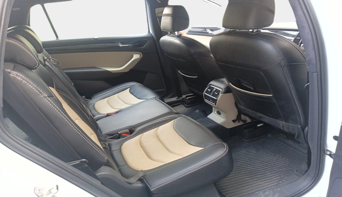 2018 Skoda Kodiaq STYLE 2.0 TDI 4X4 AT, Diesel, Automatic, 53,266 km, interior
