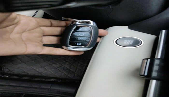 2023 Hyundai Verna SX 1.5 VTVT, Petrol, Manual, 28,824 km, interior