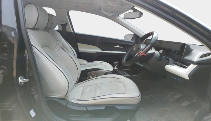 2023 Hyundai Verna SX 1.5 VTVT, Petrol, Manual, 28,824 km, interior