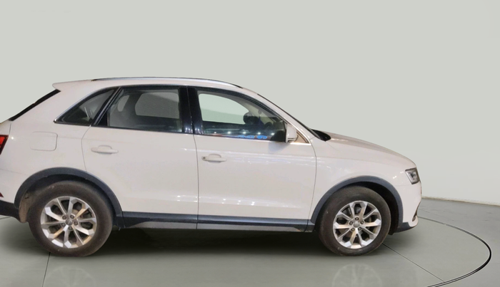 2016 Audi Q3 35 TDI Quattro, Diesel, Automatic, 1,20,577 km, exterior