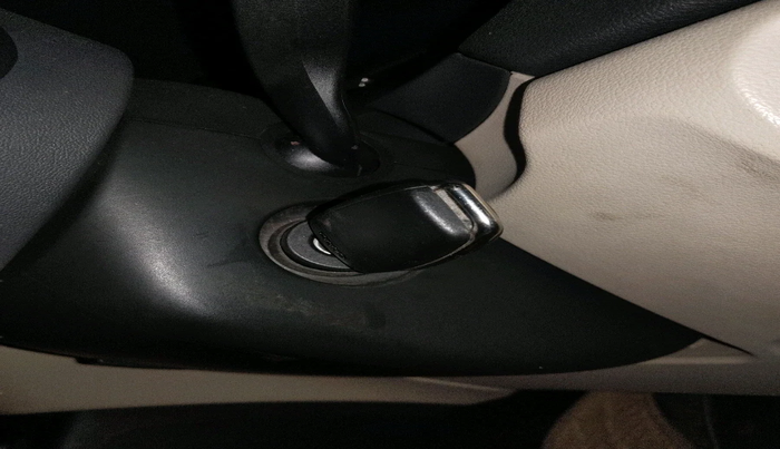 2016 Audi Q3 35 TDI Quattro, Diesel, Automatic, 1,20,577 km, interior