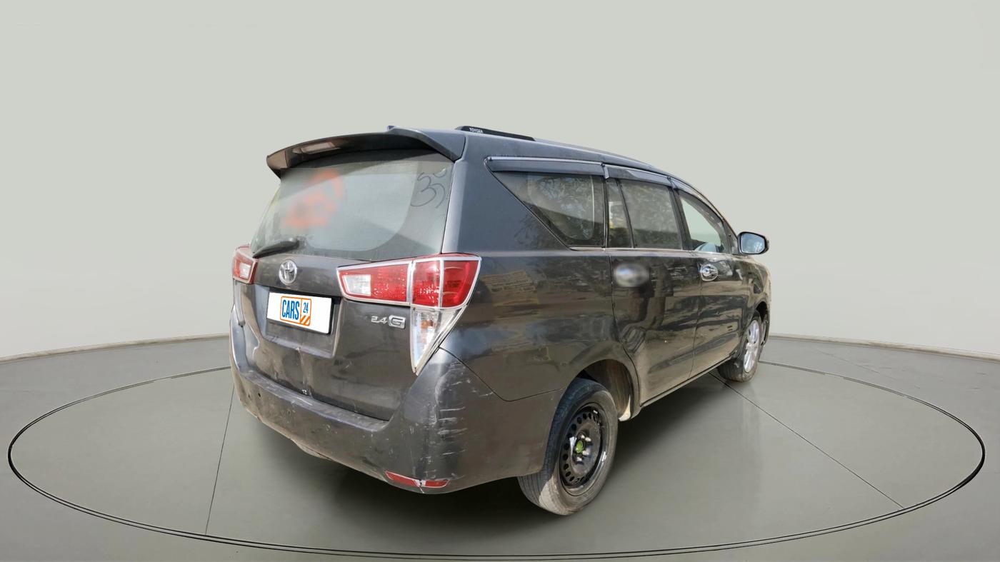 2018 Toyota Innova Crysta 2.4 GX 8 STR, Diesel, Manual, 90,00,000 km, exterior