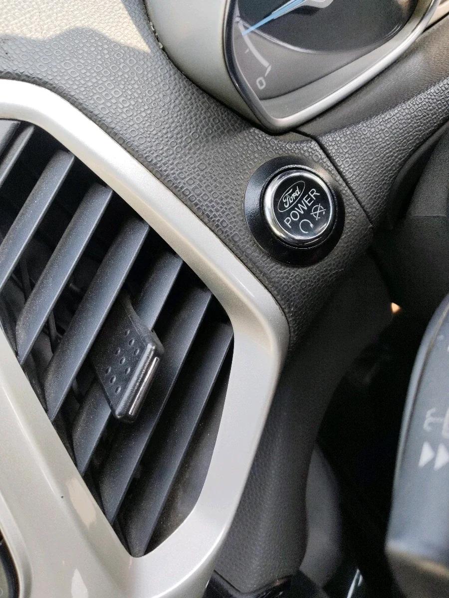 2017 Ford Ecosport TITANIUM 1.5L DIESEL, Diesel, Manual, 2,02,026 km, interior