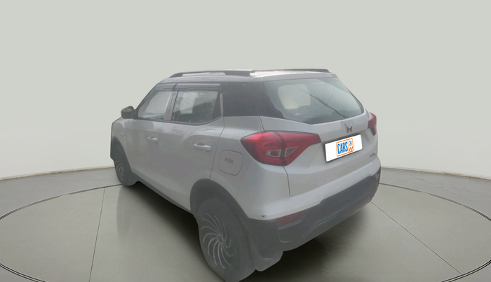 2023 Mahindra XUV300 W4 1.2 PETROL, Petrol, Manual, 21,064 km, exterior