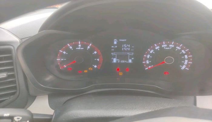 2023 Mahindra XUV300 W4 1.2 PETROL, Petrol, Manual, 21,064 km, interior