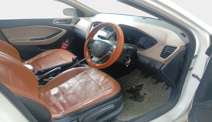 2017 Hyundai Elite i20 SPORTZ 1.4 CRDI, Diesel, Manual, 1,01,156 km, interior