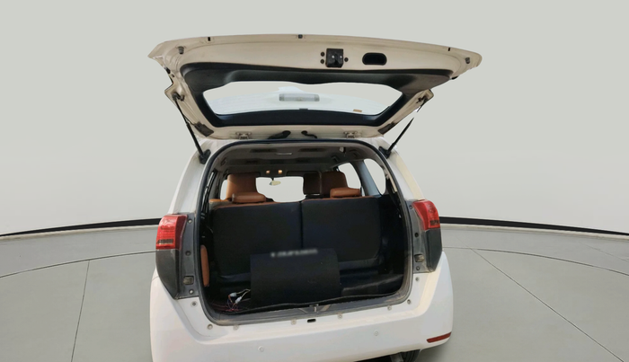 2017 Toyota Innova Crysta 2.8 GX AT 7 STR, Diesel, Automatic, 98,461 km, exterior