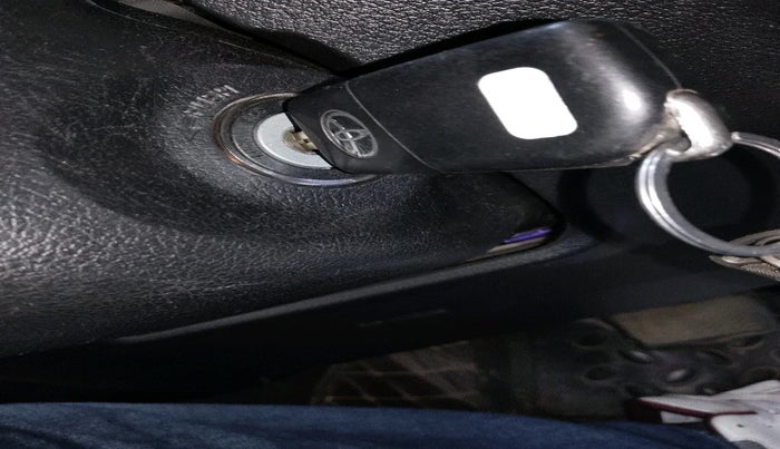 2017 Toyota Innova Crysta 2.8 GX AT 7 STR, Diesel, Automatic, 98,461 km, interior