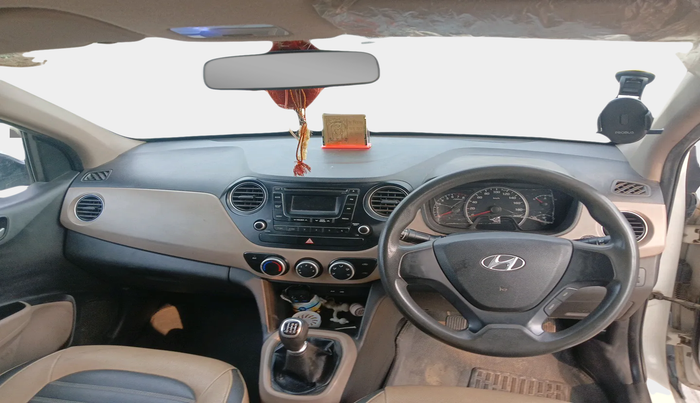 2014 Hyundai Grand i10 SPORTZ 1.2 KAPPA VTVT, Petrol, Manual, 30,401 km, interior