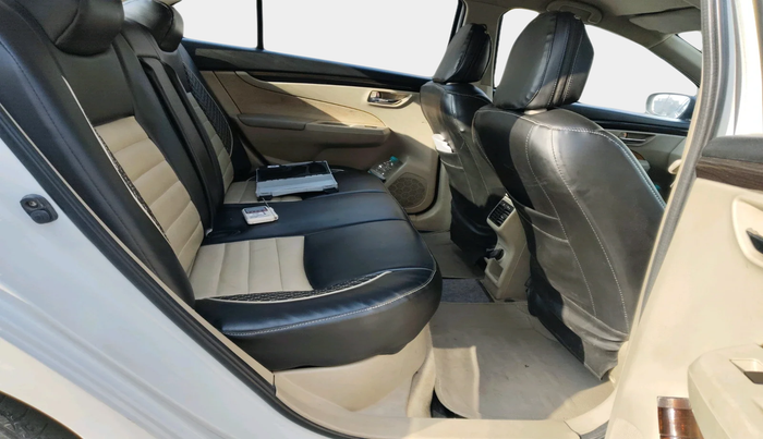2016 Maruti Ciaz VDI SHVS, Diesel, Manual, 91,424 km, interior