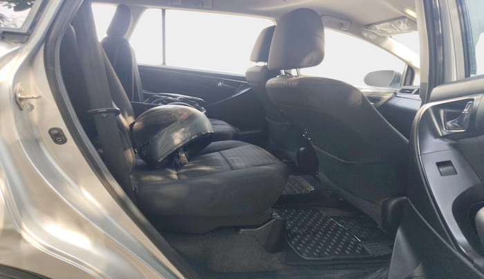 2019 Toyota Innova Crysta 2.4 G 7 STR, Diesel, Manual, 46,111 km, interior