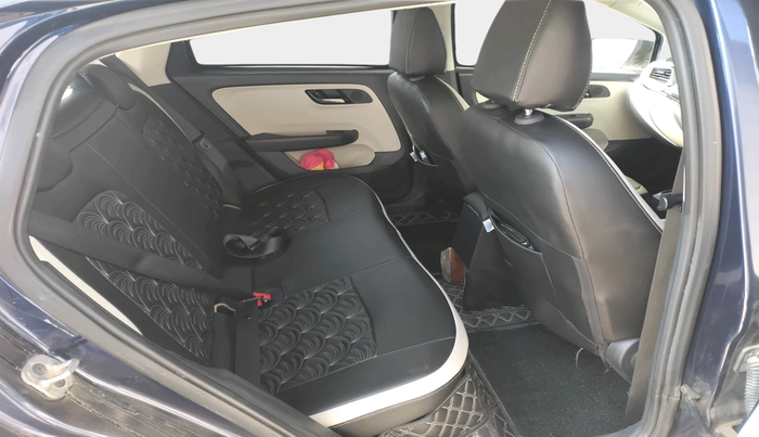 2024 Tata ALTROZ XM PLUS PETROL, Petrol, Manual, 23,273 km, interior