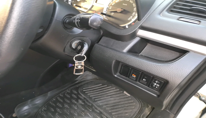 2017 Maruti Swift VXI, Petrol, Manual, 43,522 km, interior