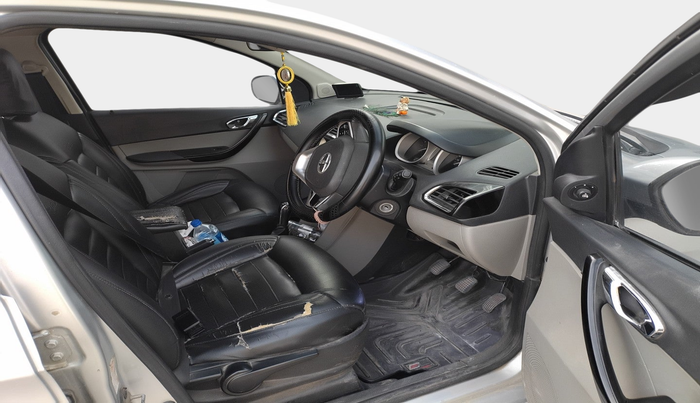 2017 Tata Tiago XZ DIESEL, Diesel, Manual, 1,23,058 km, interior