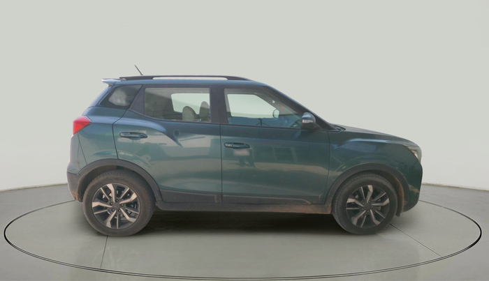 2020 Mahindra XUV300 W8 (O) 1.5 DIESEL, Diesel, Manual, 1,57,158 km, exterior