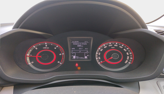 2020 Mahindra XUV300 W8 (O) 1.5 DIESEL, Diesel, Manual, 1,57,158 km, interior