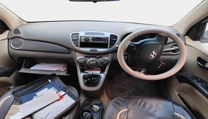 2011 Hyundai i10 MAGNA 1.2, Petrol, Manual, 74,351 km, interior