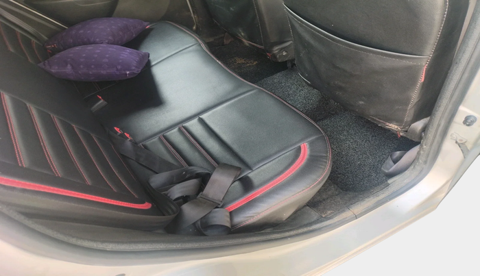 2017 Renault Kwid RXT 0.8, Petrol, Manual, 1,13,534 km, interior