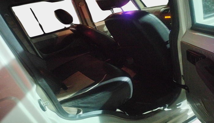 2023 Mahindra Bolero B6, Diesel, Manual, 54,236 km, interior