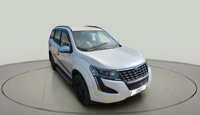 2019 Mahindra XUV500 W7, Diesel, Manual, 1,08,716 km, exterior