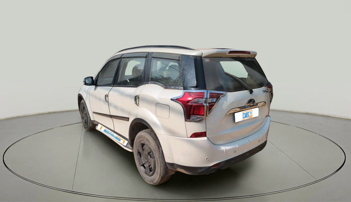 2019 Mahindra XUV500 W7, Diesel, Manual, 1,08,716 km, exterior