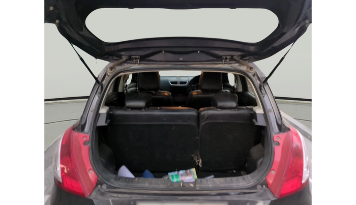 2017 Maruti Swift LXI (O), Petrol, Manual, 63,991 km, exterior