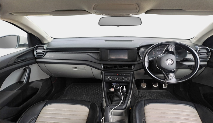 2021 Skoda KUSHAQ ACTIVE 1.0L TSI MT, Petrol, Manual, 51,117 km, interior