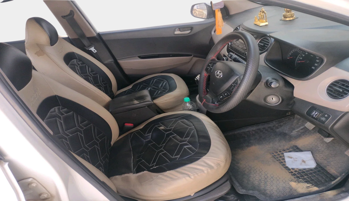 2015 Hyundai Xcent S 1.2, Petrol, Manual, 1,06,441 km, interior