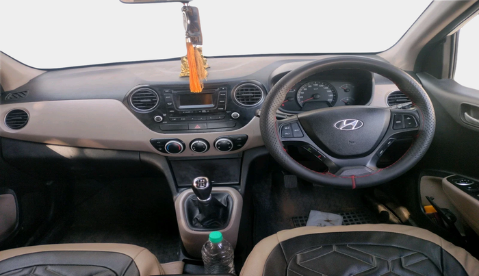 2015 Hyundai Xcent S 1.2, Petrol, Manual, 1,06,441 km, interior