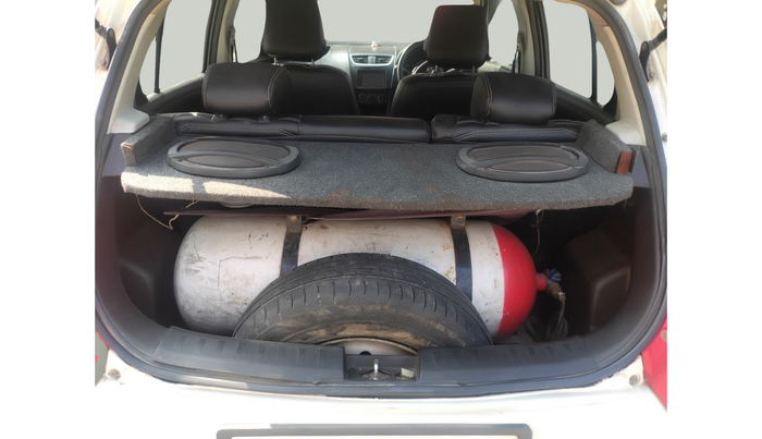 2017 Maruti Swift LXI (O), Petrol, Manual, 1,49,439 km, exterior