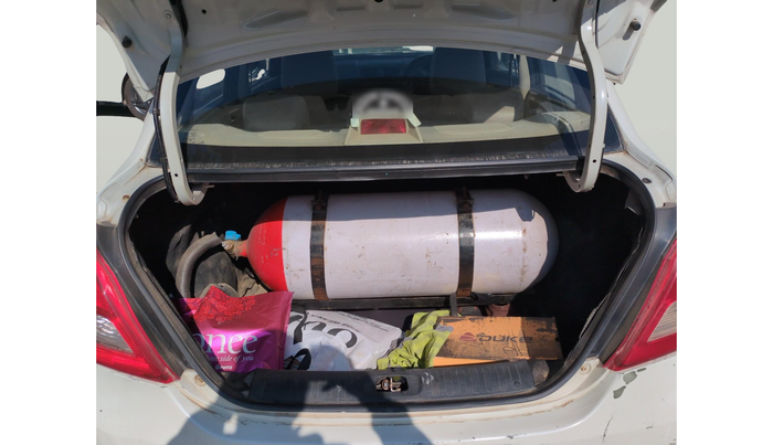 2013 Maruti Swift Dzire VXI, Petrol, Manual, 1,23,773 km, exterior