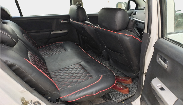 2012 Maruti Wagon R 1.0 VXI, Petrol, Manual, 1,25,801 km, interior