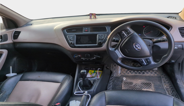 2020 Hyundai Elite i20 SPORTZ PLUS 1.2, Petrol, Manual, 1,34,758 km, interior