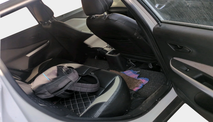 2022 Nissan MAGNITE XE, Petrol, Manual, 19,014 km, interior