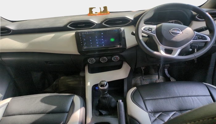 2022 Nissan MAGNITE XE, Petrol, Manual, 19,014 km, interior