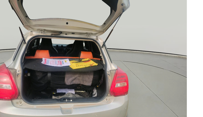 2020 Maruti Swift LXI, Petrol, Manual, 61,937 km, exterior