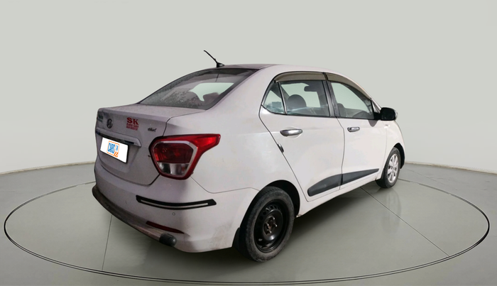 2016 Hyundai Xcent SX 1.2, Petrol, Manual, 1,29,506 km, exterior