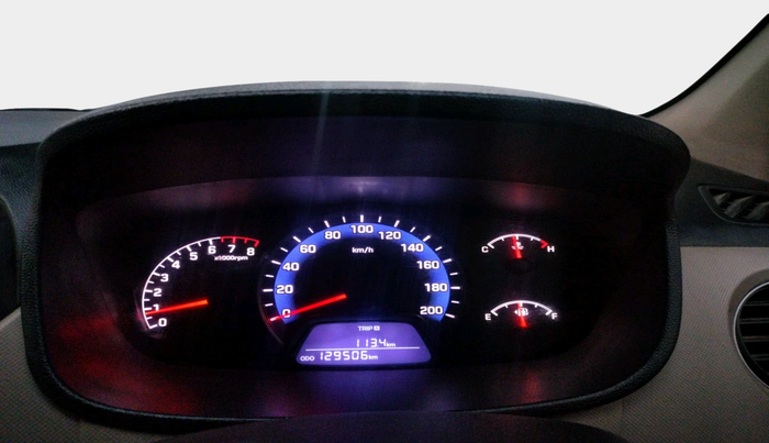 2016 Hyundai Xcent SX 1.2, Petrol, Manual, 1,29,506 km, interior