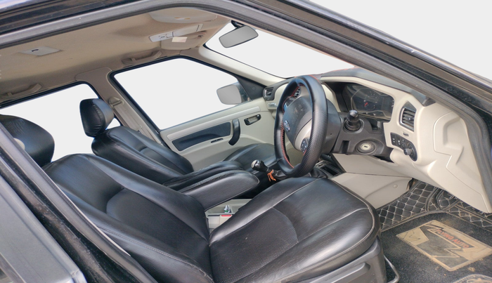 2020 Mahindra Scorpio S11 2WD, Diesel, Manual, 1,87,716 km, interior