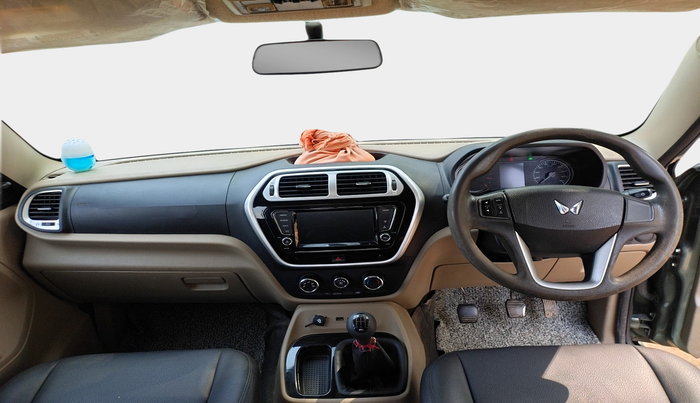 2023 Mahindra BOLERO NEO N 8, Diesel, Manual, 68,259 km, interior